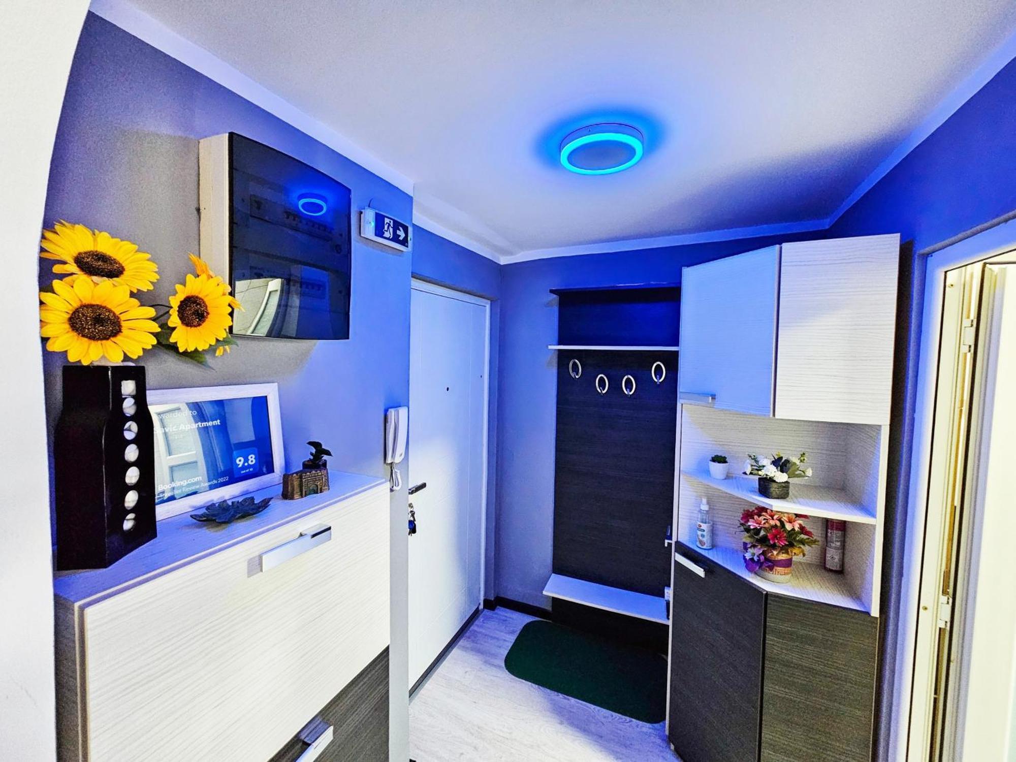 Savic Apartment Center - Parking Free Ni Eksteriør bilde